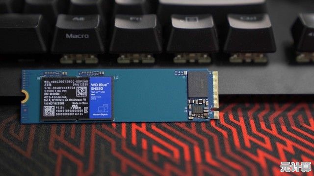 高速读写畅快操作，高性能SSD固态硬盘助电脑性能飞跃