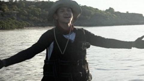 挑战生存极限!木筏求生》用一条木筏征服大海,你敢来试试吗?