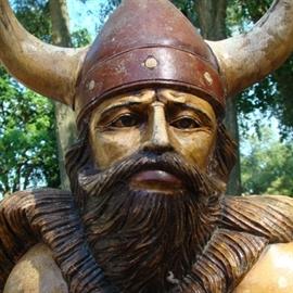 想要一款能让你随时调整战术、击败敌人的刺激手游？野蛮人大作战手机版》怎能错过！